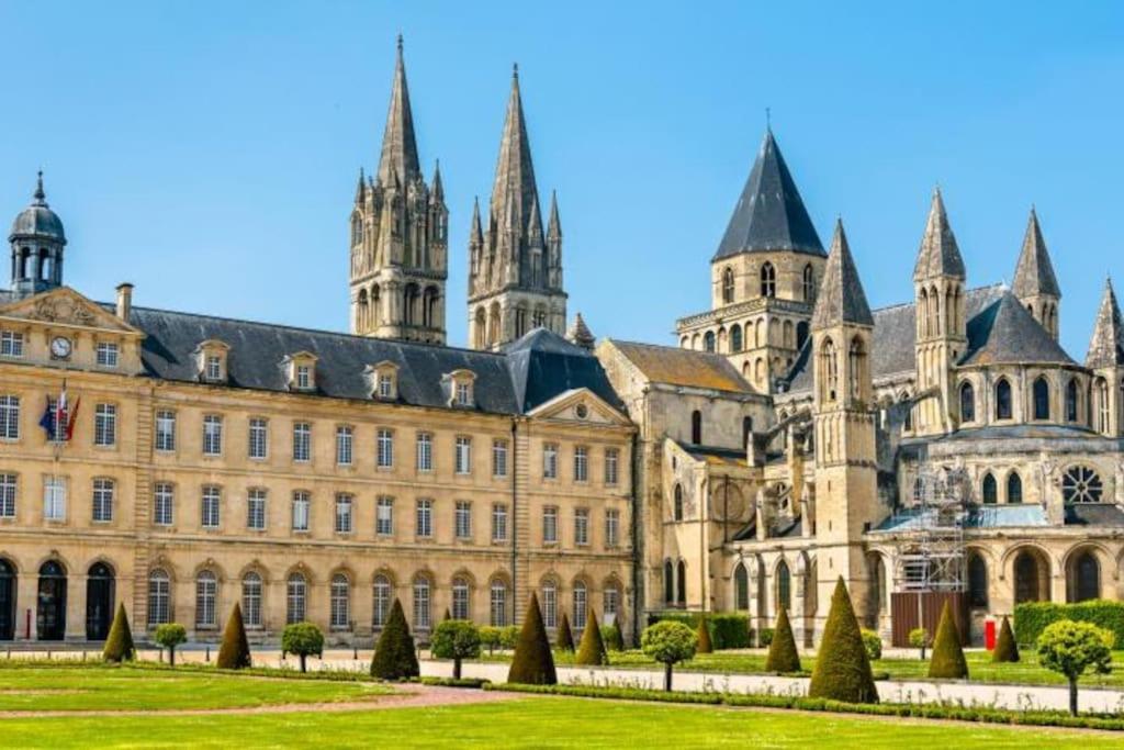 Appart 90M2 Lumineux, Centre, Vue Eglise Penchee Caen Extérieur photo
